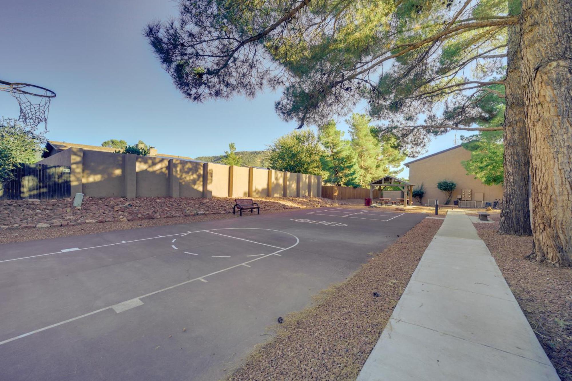 The Painted Pony Sedona Condo Pool And Gym Access Exterior photo