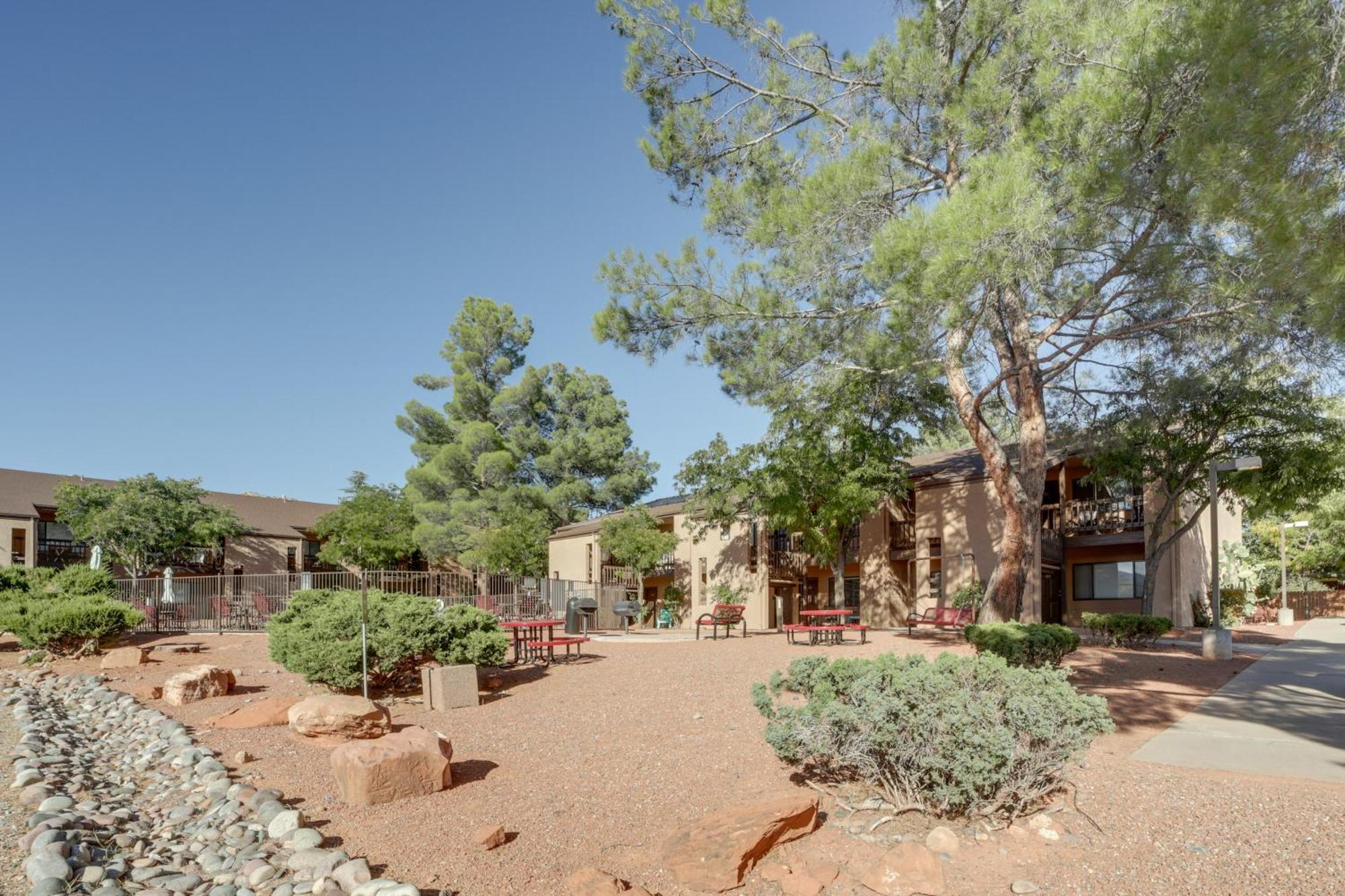 The Painted Pony Sedona Condo Pool And Gym Access Exterior photo